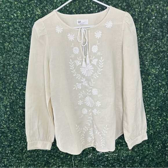 Gap Embroidered Tie-Front Top in Linen Blend Long Sleeve Embroidered Size M - Picture 1 of 7